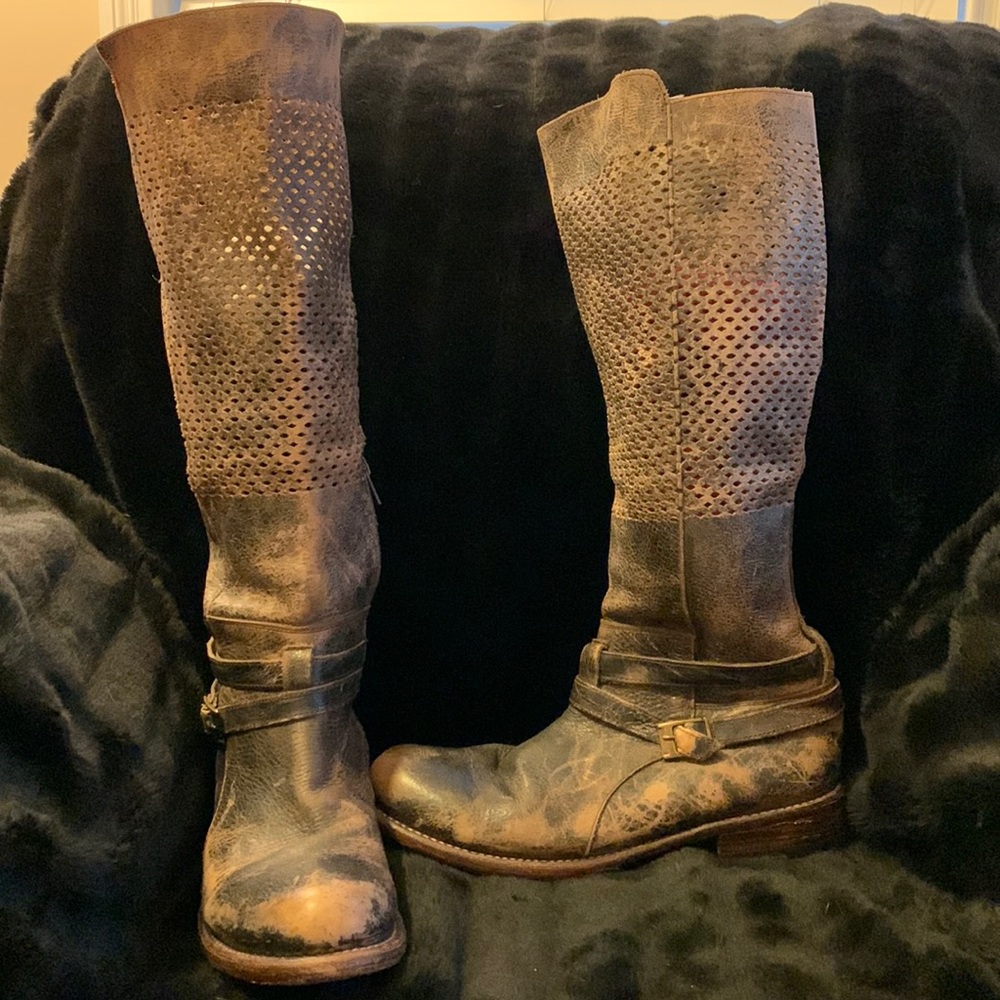 BED/ STU Boots Cobbler Series